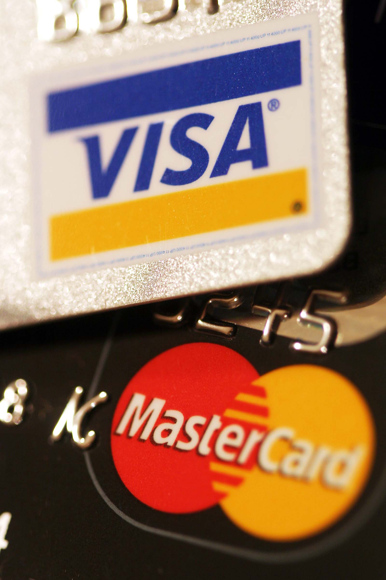 Fencing Academy of Calgary accepts all major credit cards